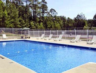 Days Inn Milledgeville Exterior photo
